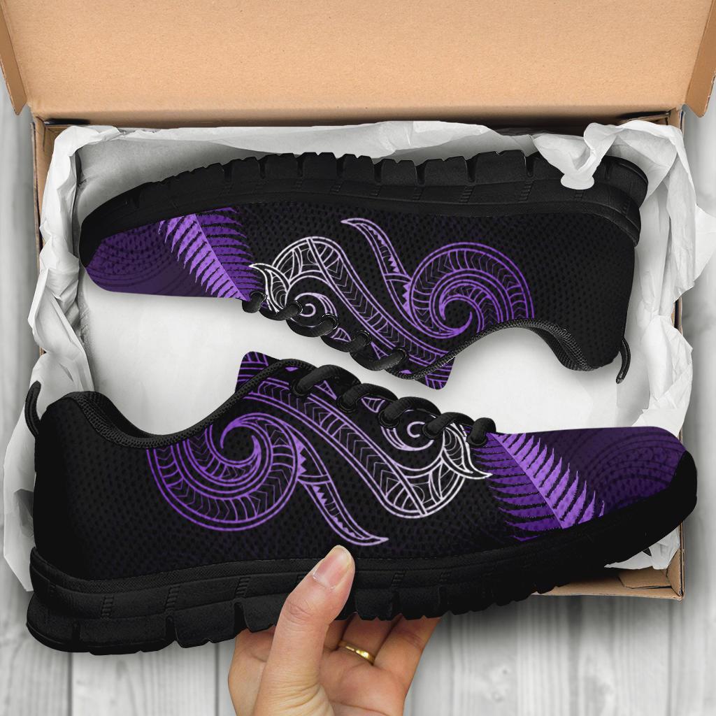 maori-manaia-new-zealand-sneakers-purple