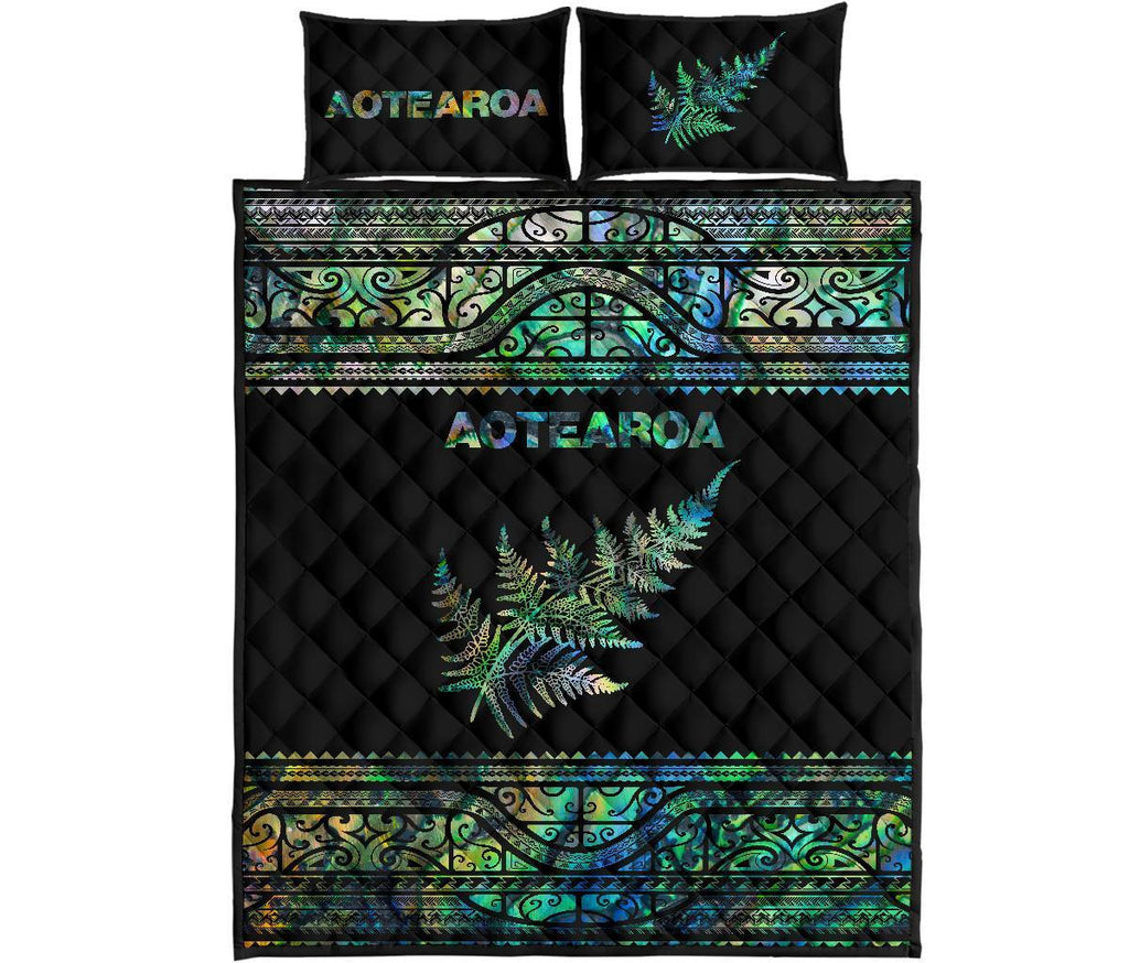 aotearoa-maori-silver-fern-quilt-bed-set-paua-shell