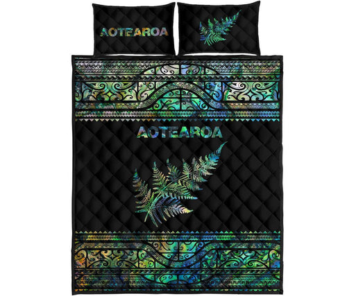 aotearoa-maori-silver-fern-quilt-bed-set-paua-shell