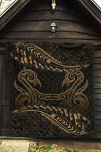 aotearoa-premium-quilt-gold-maori-manaia-with-silver-fern