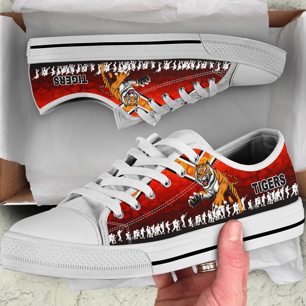 wests-low-top-shoe-tigers-anzac-vibes