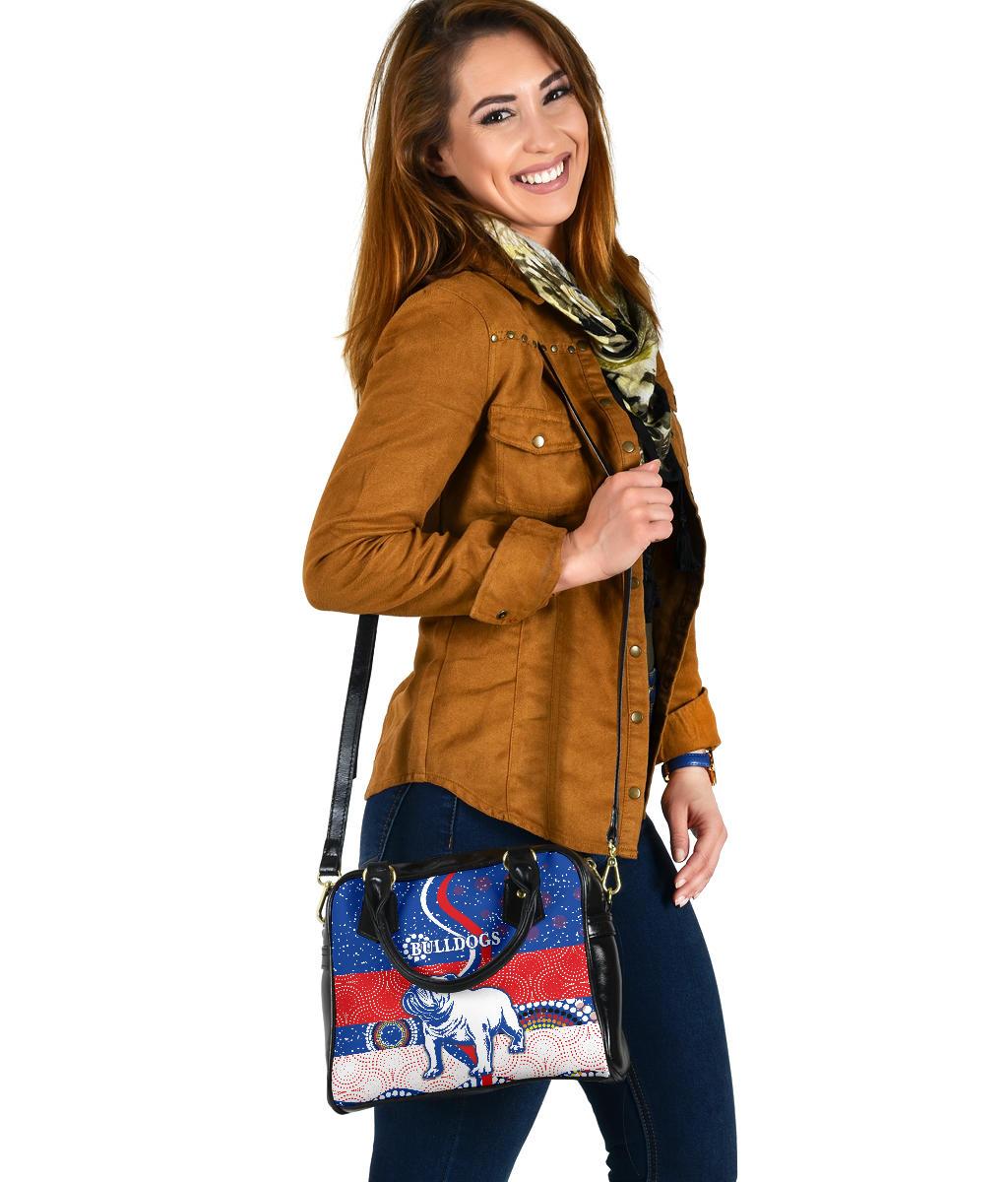Western Shoulder Handbag Bulldogs Unique Indigenous - Vibe Hoodie
