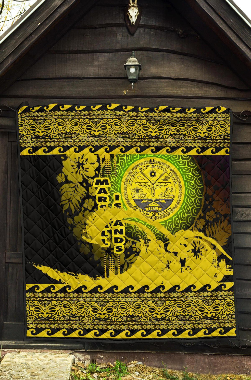 marshall-island-quilt-wave-yellow-design