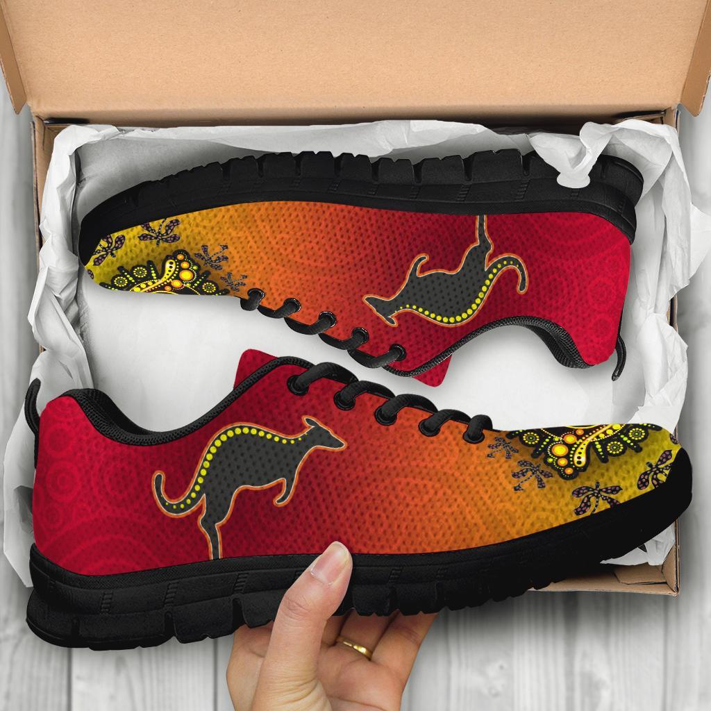 sneakers-circle-pattern