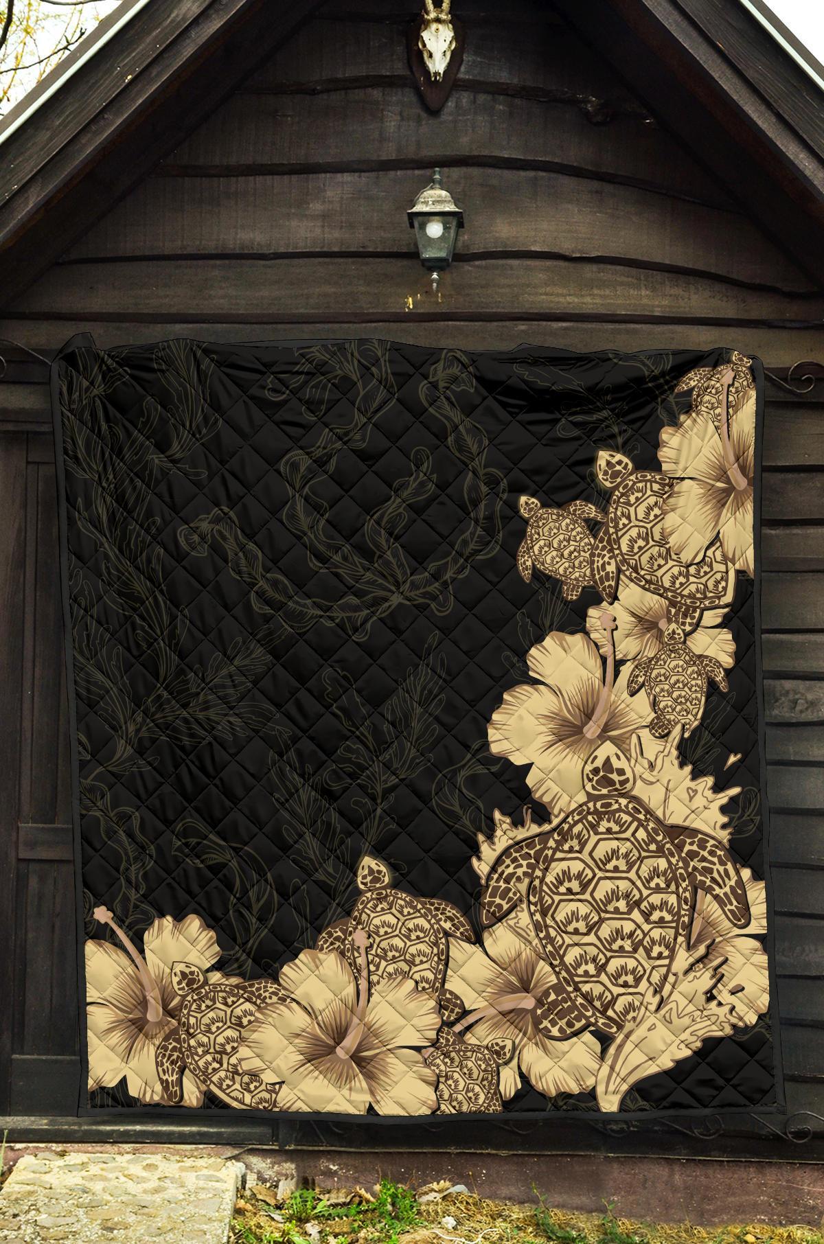 hibiscus-plumeria-golden-turtle-premium-quilt