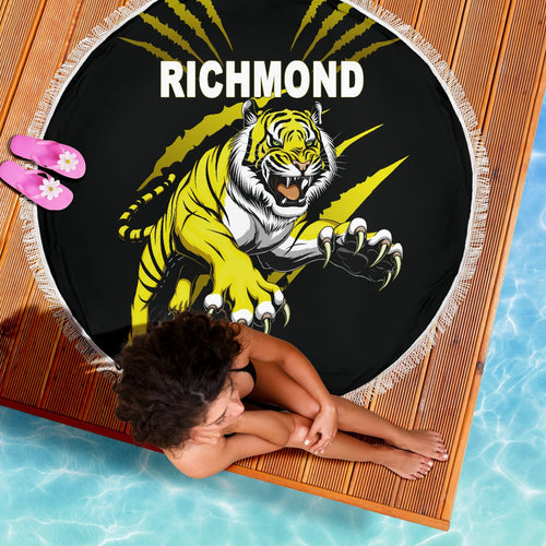 richmond-beach-blanket-tigers