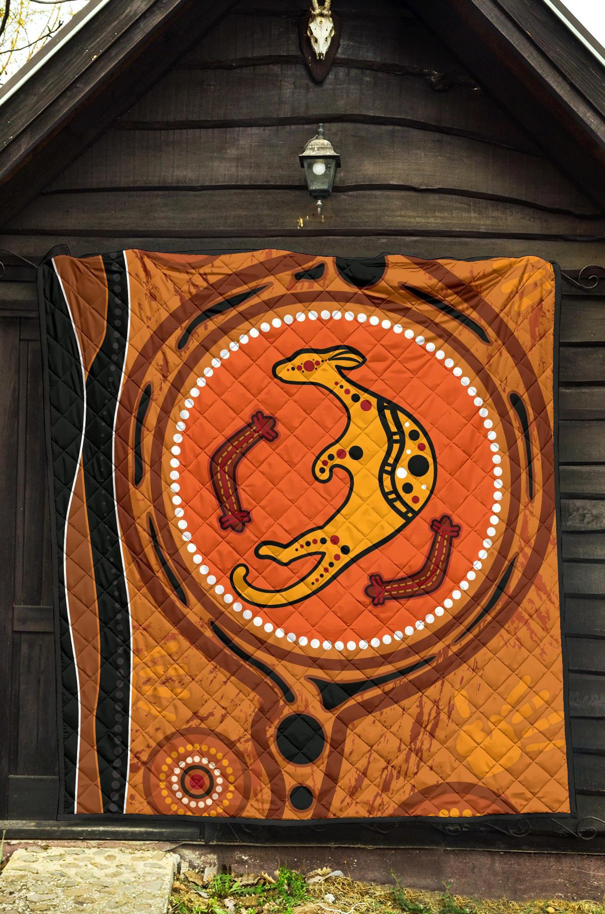 aboriginal-premium-quilt-indigenous-snake-hand-brown-color