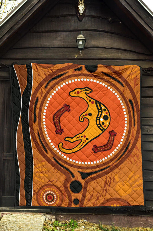 aboriginal-premium-quilt-indigenous-snake-hand-brown-color