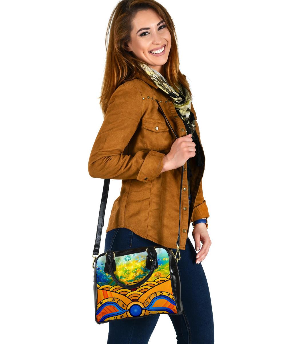 Aboriginal Shoulder Handbag, Australia Kangaroo Sky - Vibe Hoodie