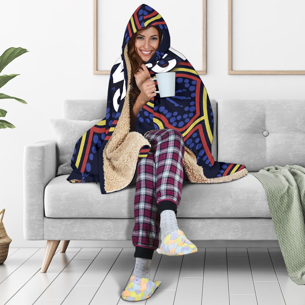 adelaide-hooded-blanket-indigenous-crows-footprint