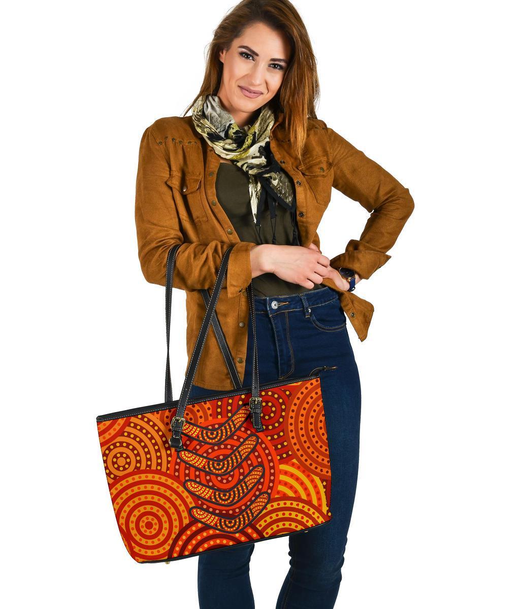 aboriginal-leather-tote-bag-aboriginal-boomerangs-and-dot-circle
