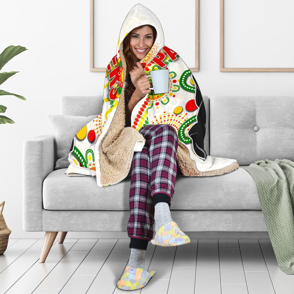 penrith-hooded-blanket-indigenous-panthers-white
