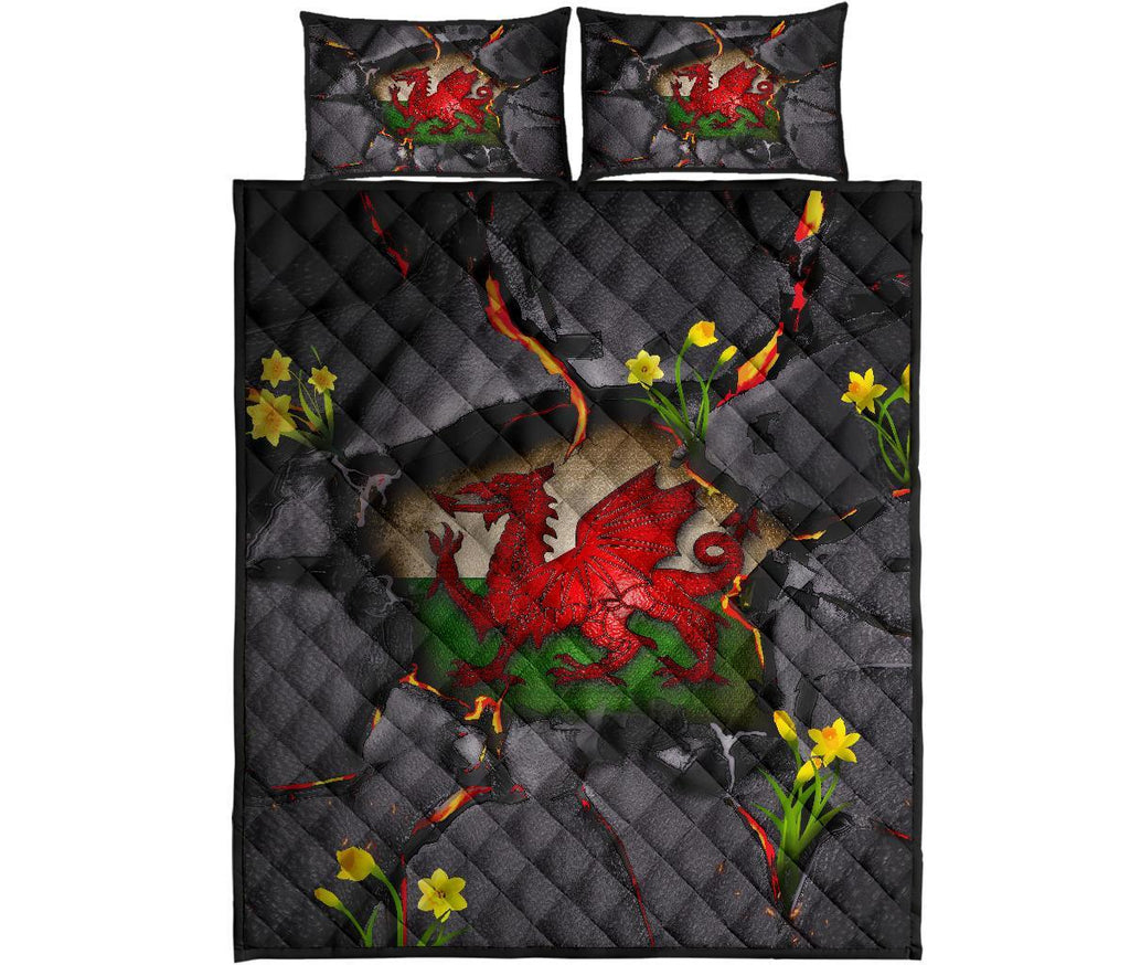 wales-quilt-bed-set-welsh-dragon-daffodil-lava