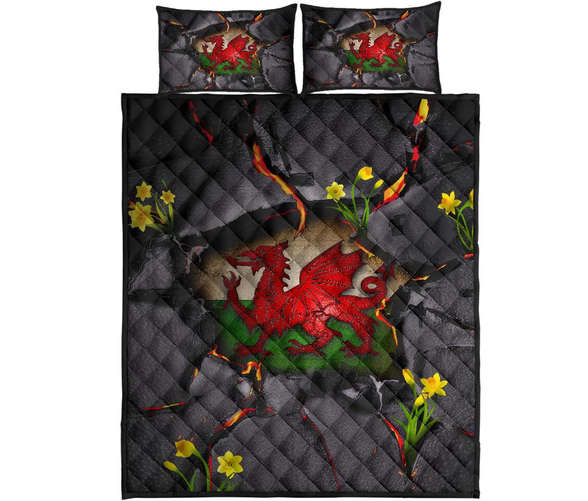 wales-quilt-bed-set-welsh-dragon-daffodil-lava