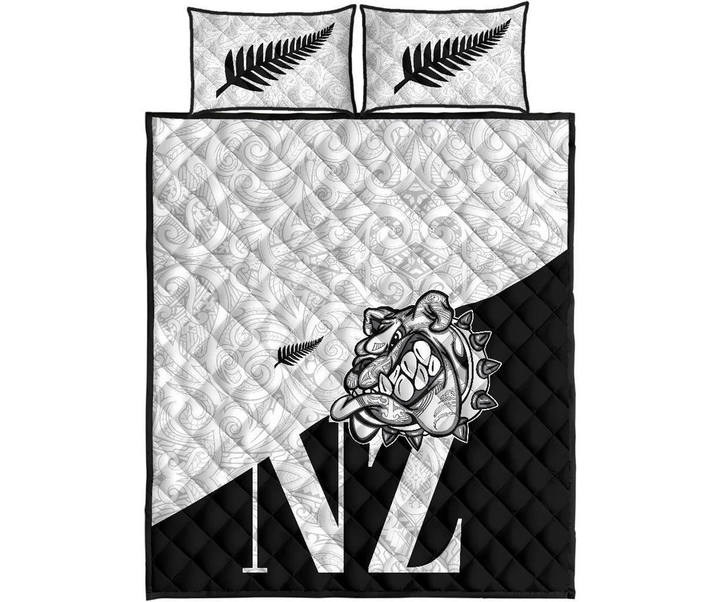 aotearoa-bulldog-maori-quilt-bed-set-white