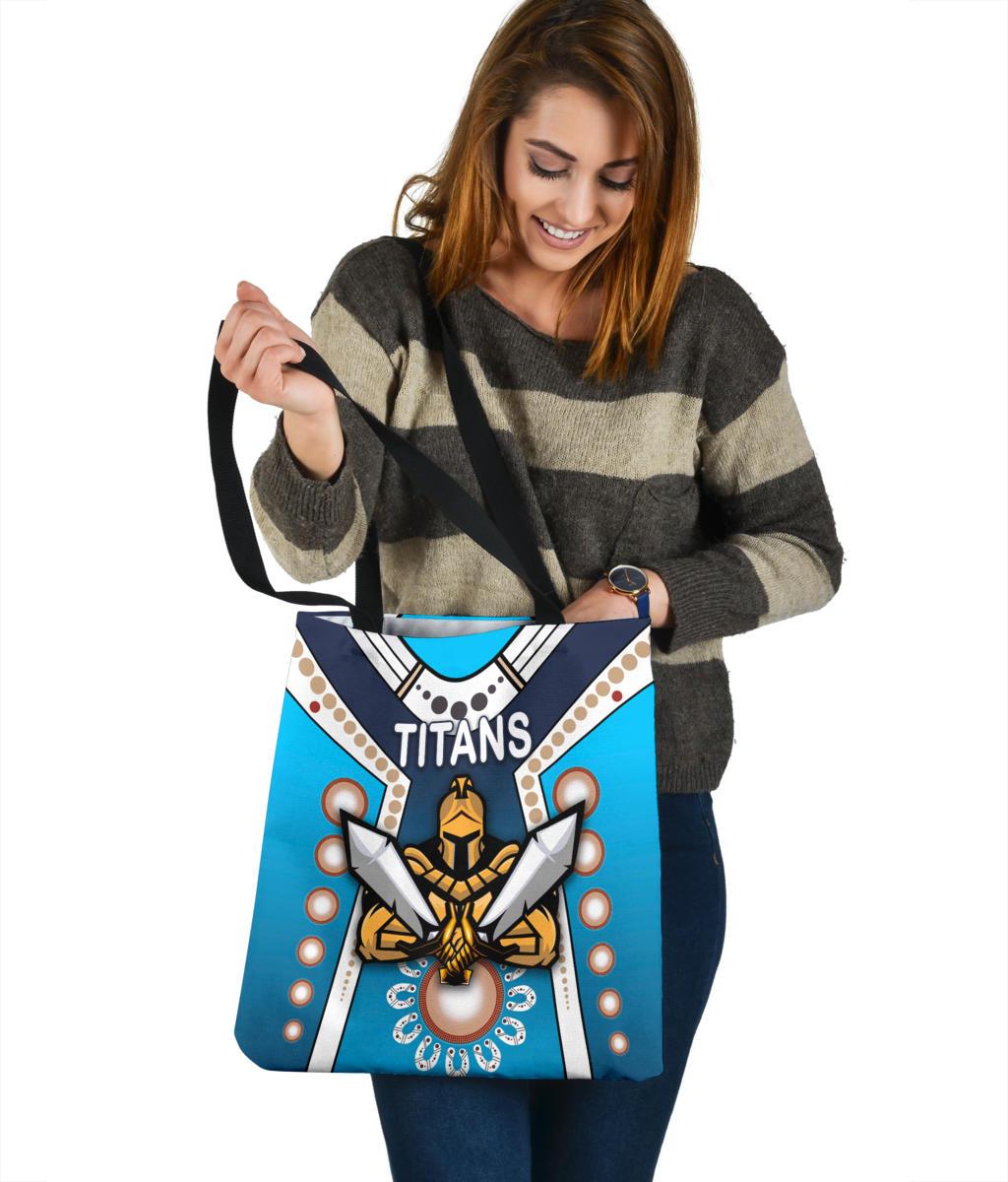 gold-coast-tote-bag-titans-gladiator-simple-indigenous