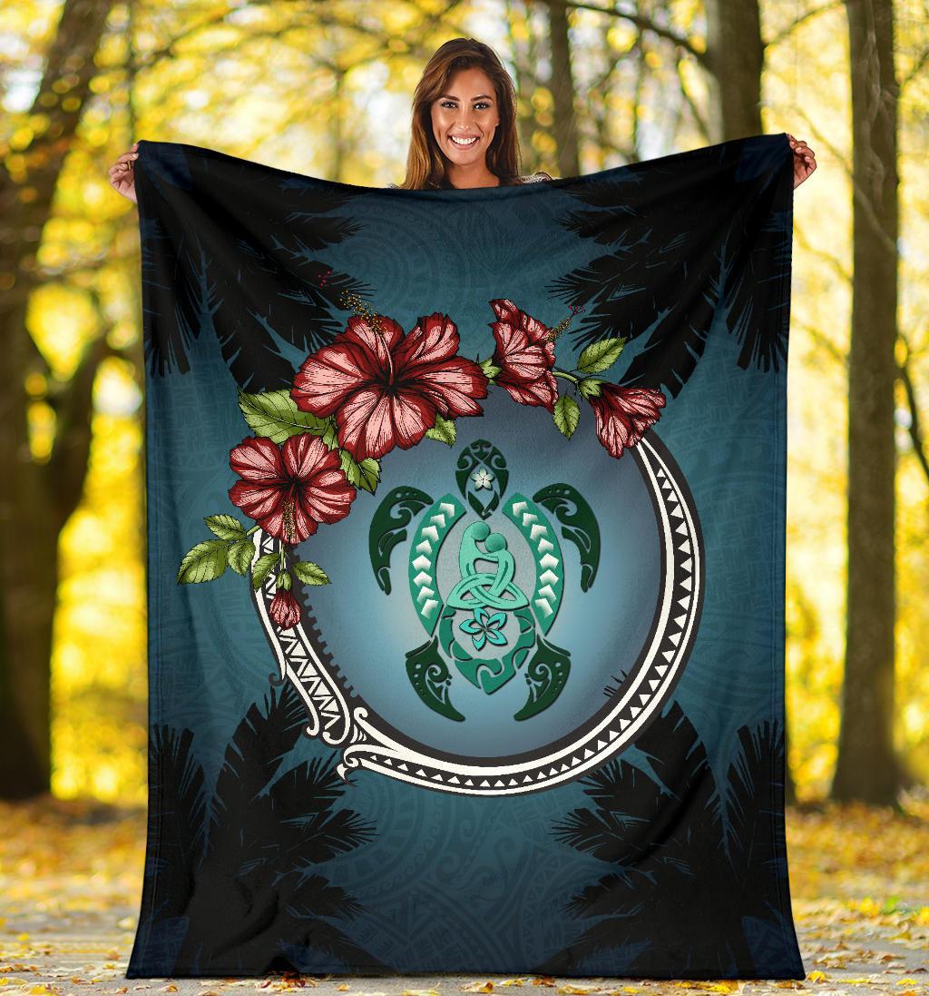 new-zealand-premium-blanket-polynesian-ohana-turtle-hibiscus-mother-son