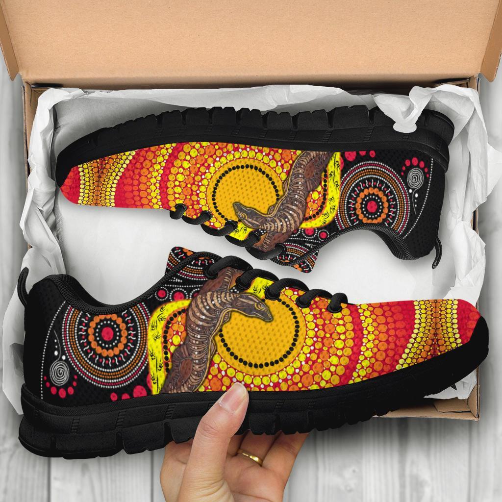 sneakers-australian-aboriginal-dot-painting-sun-and-lizard-black