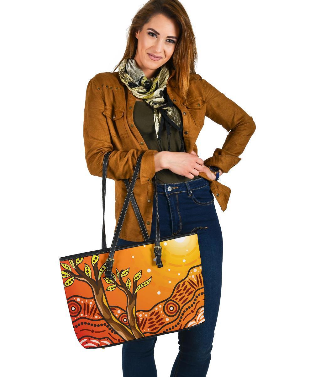 aboriginal-large-leather-tote-bag-tree-on-the-hill