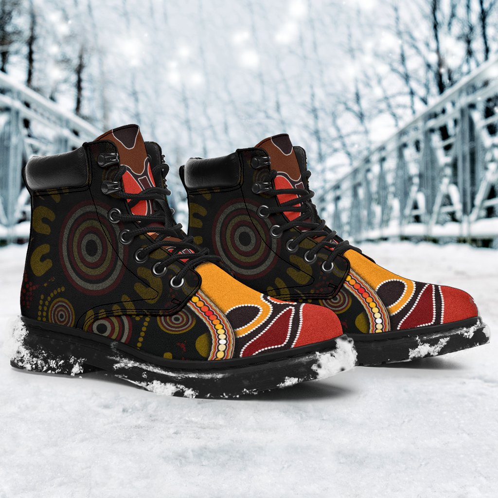 all-season-boot-aboriginal-snake-with-dot-painting
