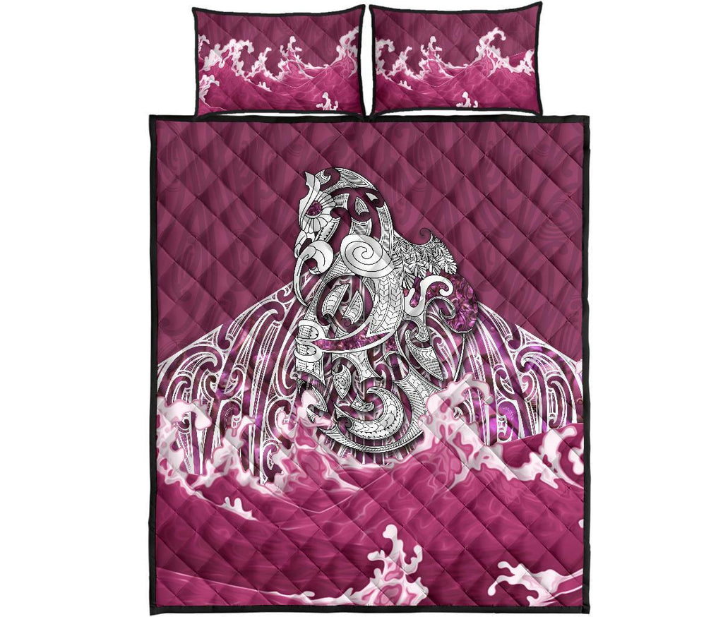 maori-manaia-the-pink-sea-quilt-bed-set