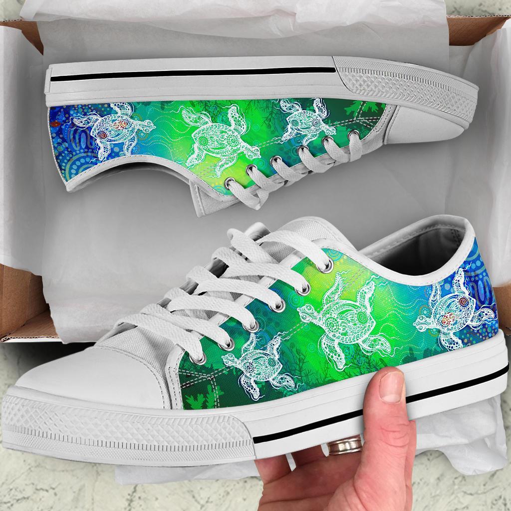 aboriginal-low-top-shoe-indigenous-turtle-ocean-dot-painting-art