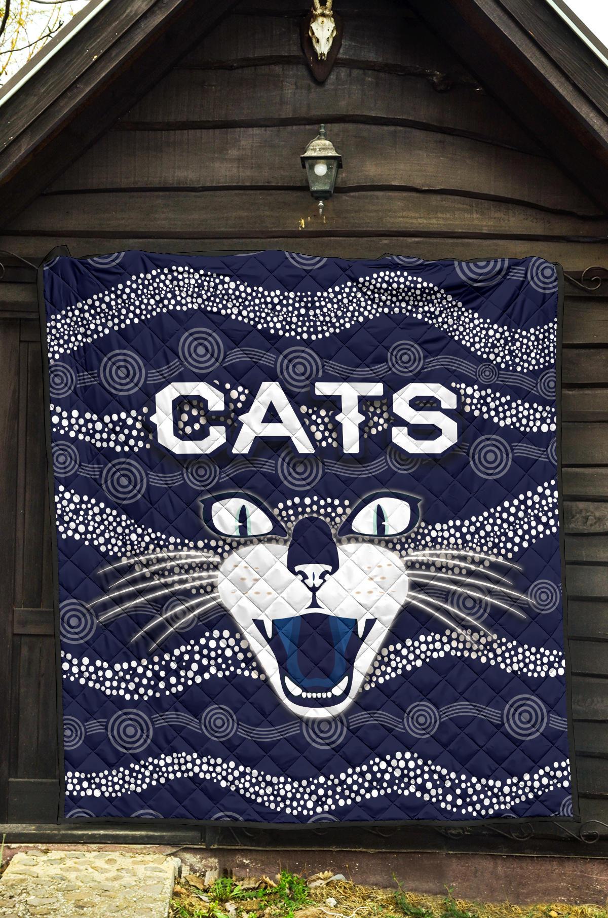 geelong-premium-quilt-cats-indigenous-navy