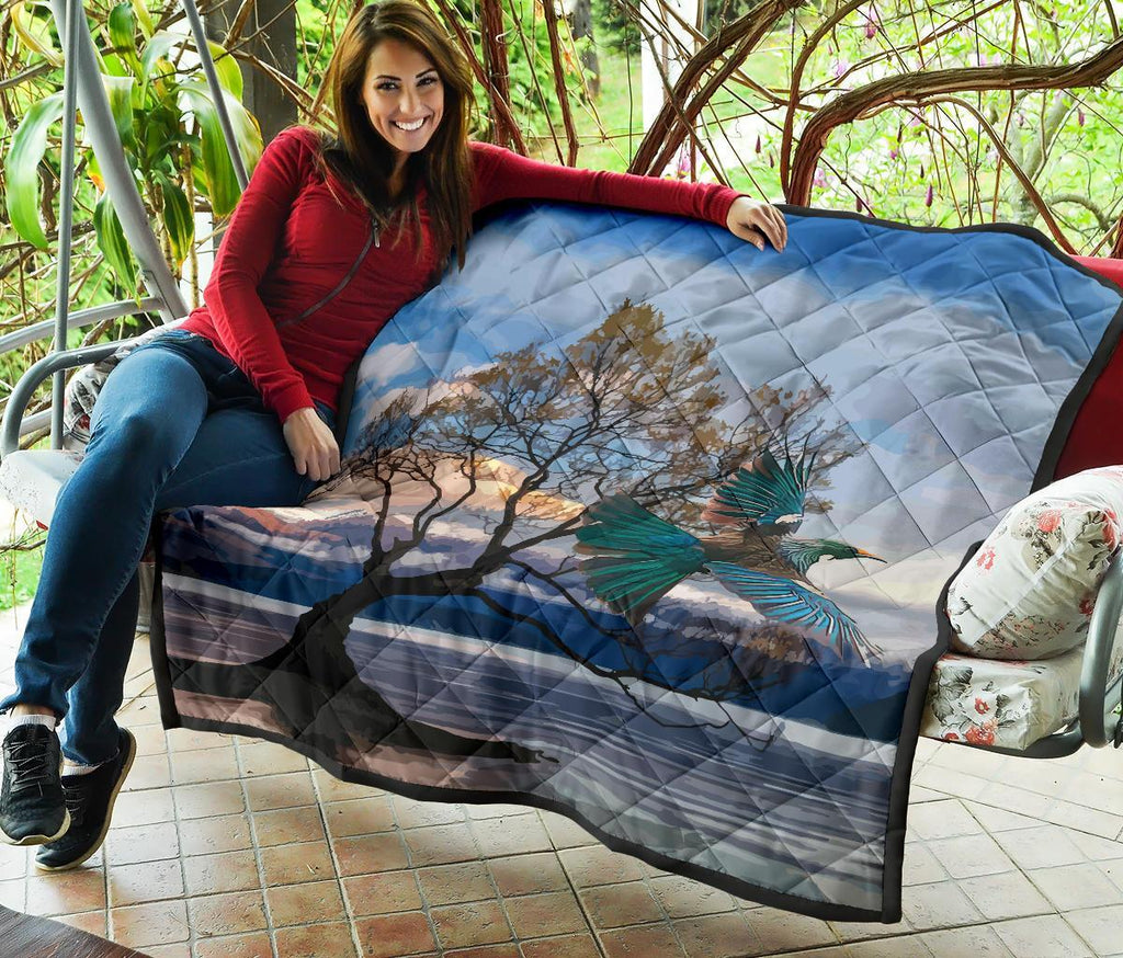 tui-in-wanaka-lake-quilt