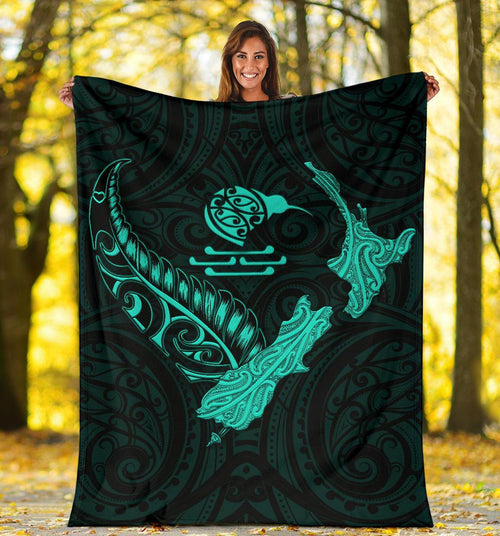 new-zealand-heart-premium-blanket-map-kiwi-mix-silver-fern-turquoise