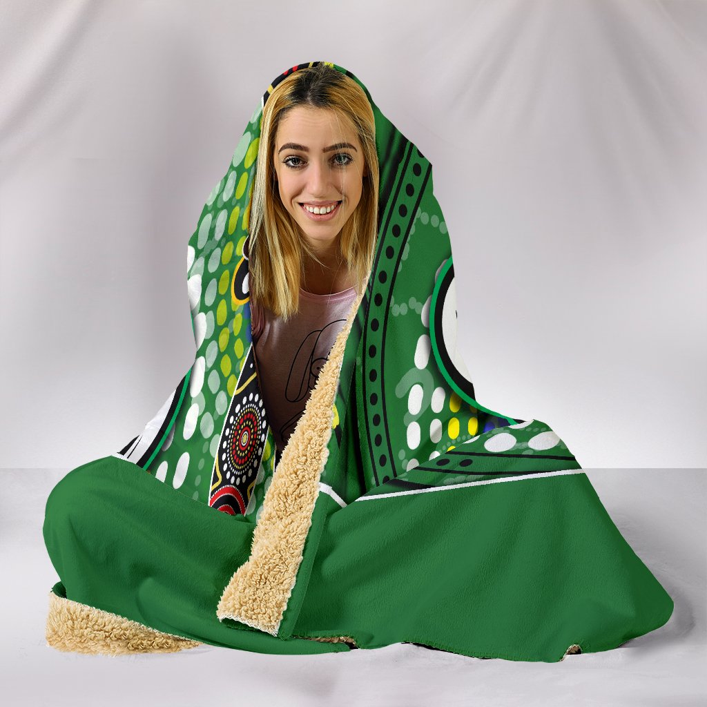 raiders-hooded-blanket-aboriginal