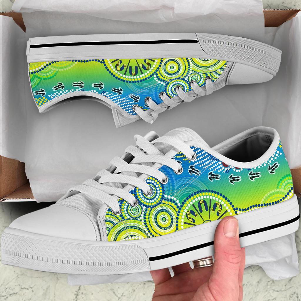 aboriginal-low-top-shoes-dot-painting-indigenous-circle-patterns