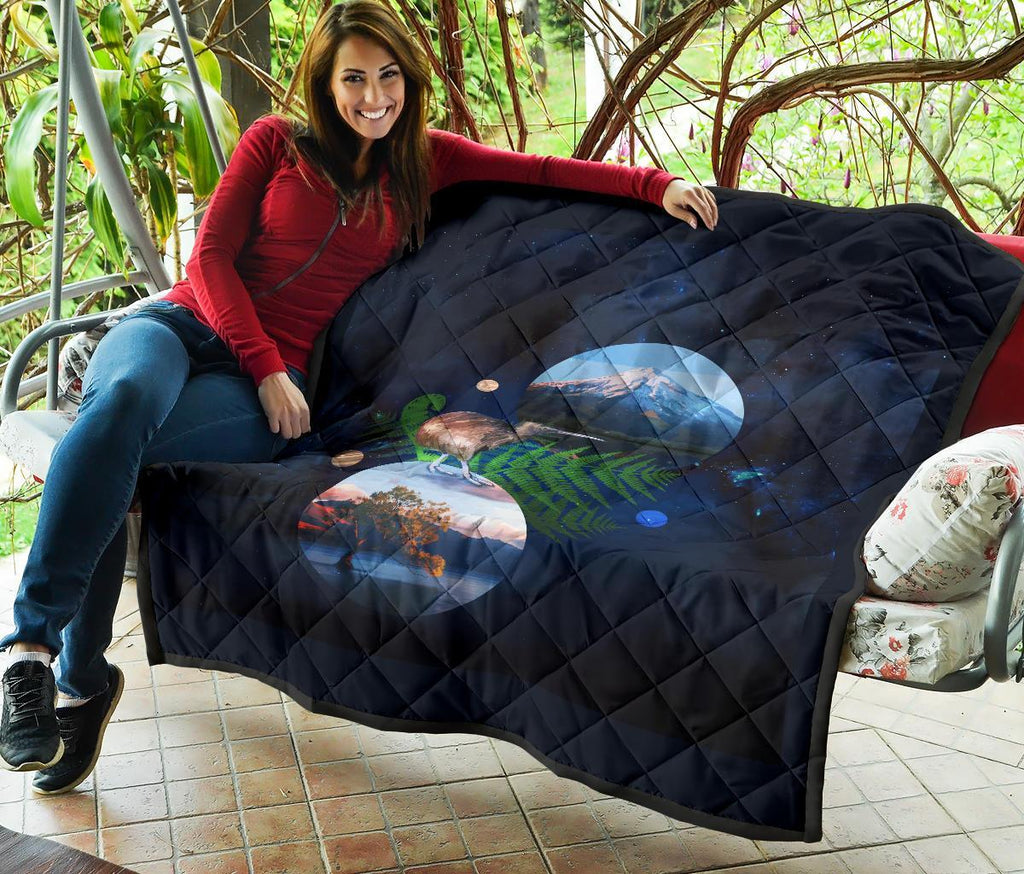 kiwi-planet-with-silver-fern-quilt