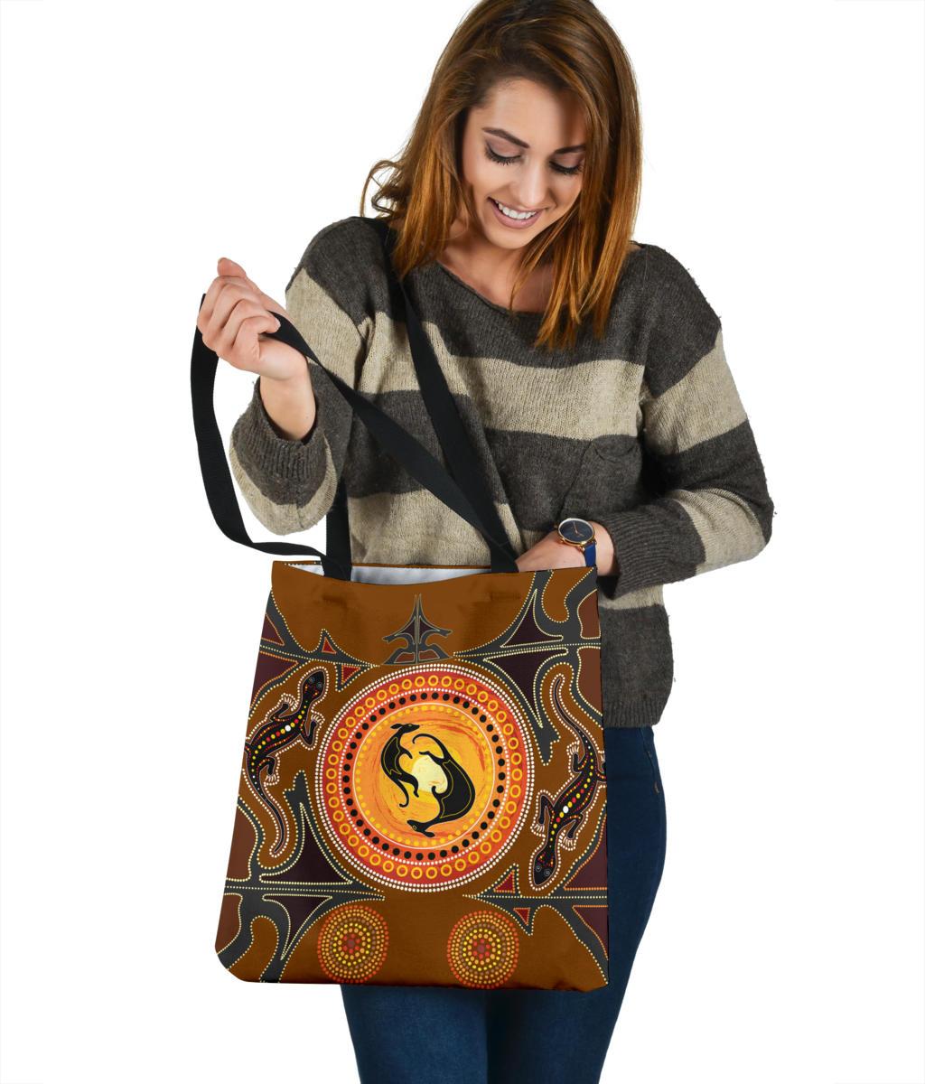 tote-bags-aboriginal-patterns-tote-bag-lizard-dot-painting
