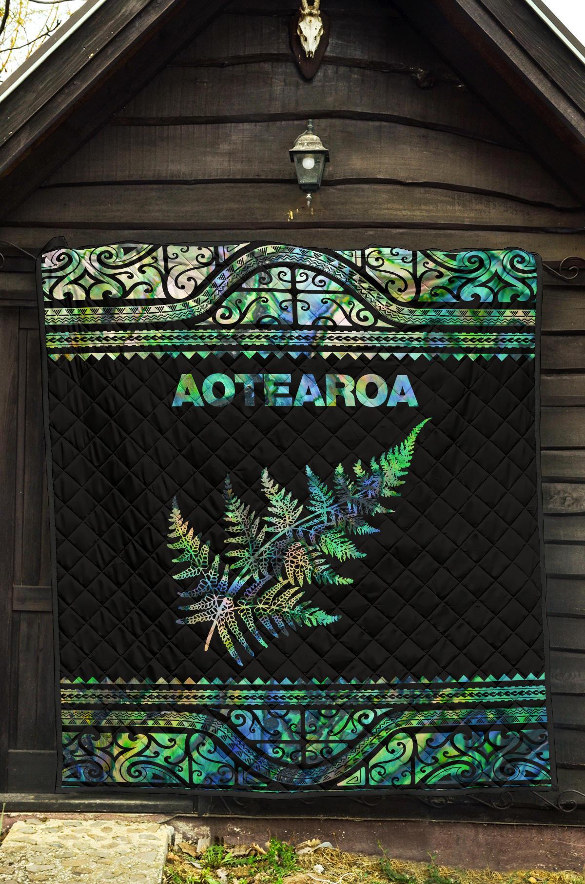 aotearoa-new-zealand-maori-premium-quilt-silver-fern-paua-shell