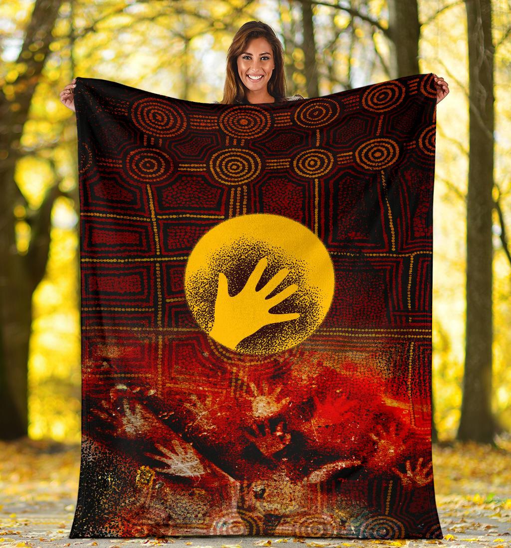aboriginal-premium-blanket-indigenous-flag-hand-art