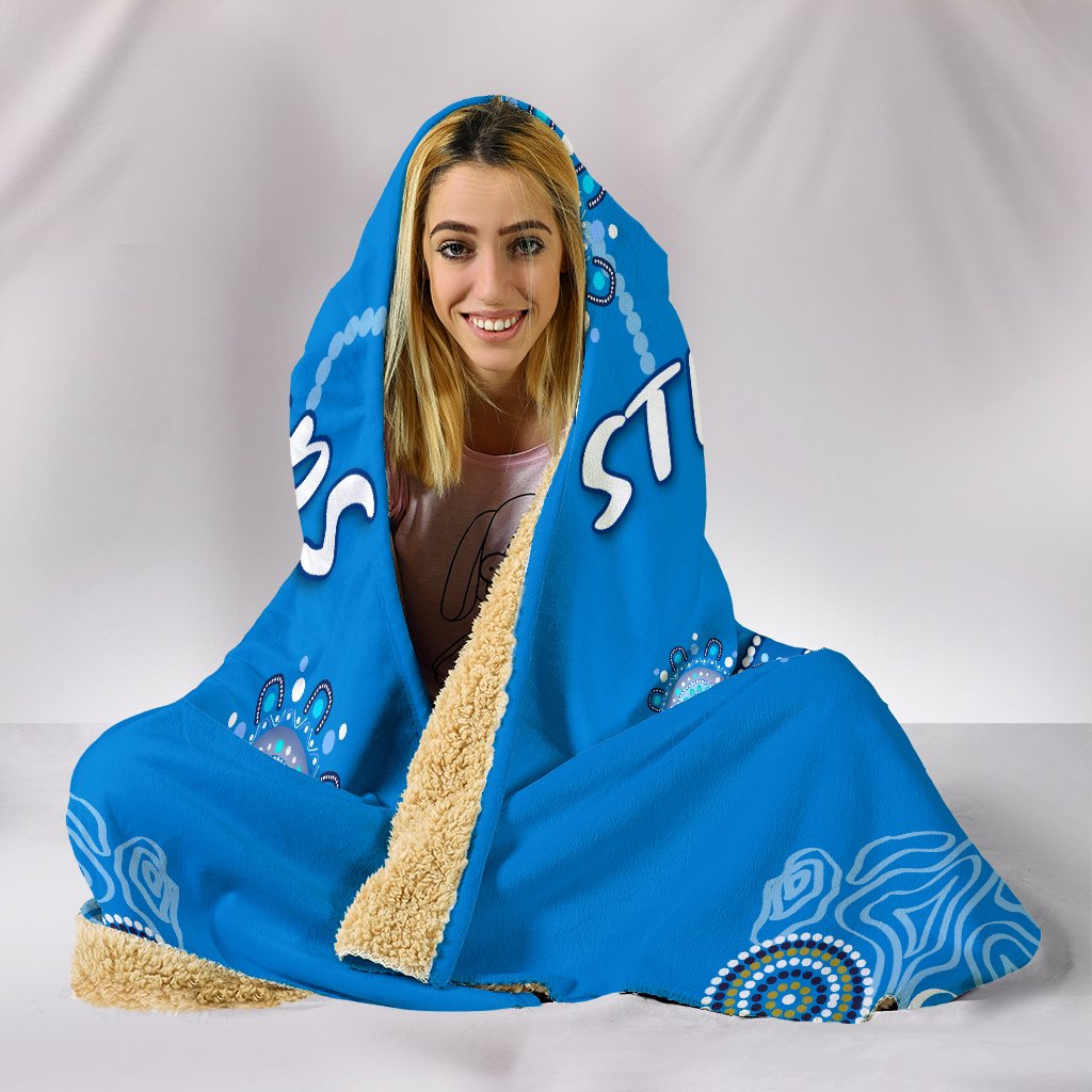 strikers-hooded-blanket-indigenous-blue-energy