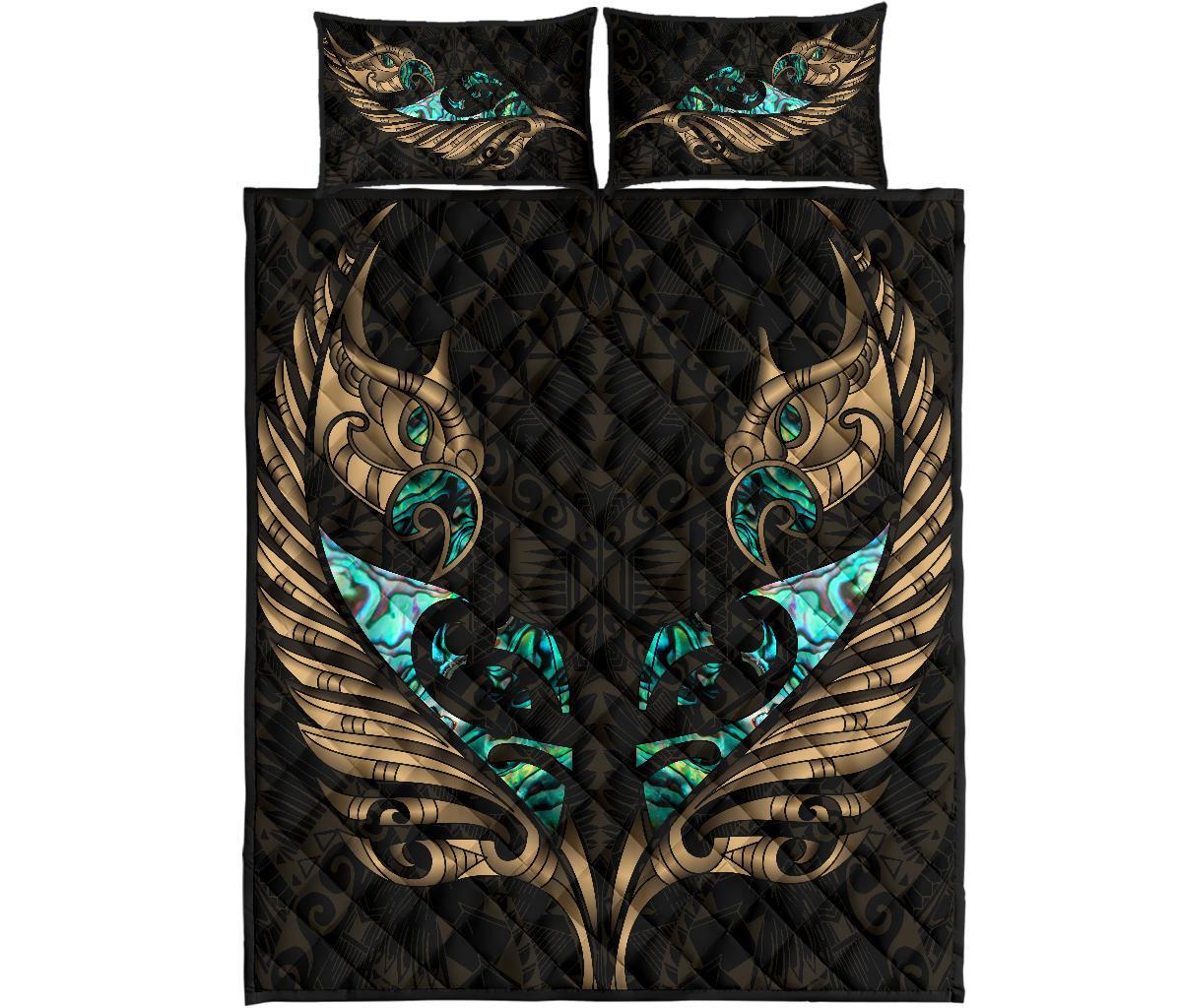 new-zealand-quilt-bed-set-manaia-paua-fern-wing-gold
