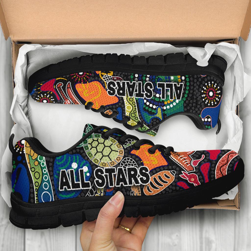 indigenous-sneakers-all-stars-pride-version