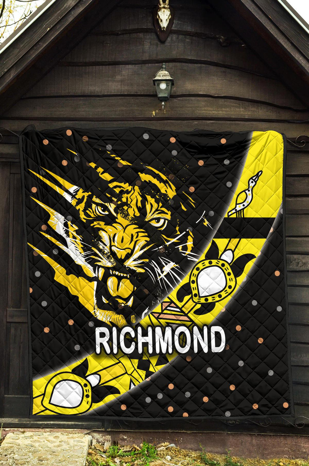 richmond-premium-quilt-tigers-dotted