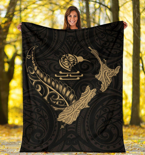 new-zealand-heart-premium-blanket-map-kiwi-mix-silver-fern-gold