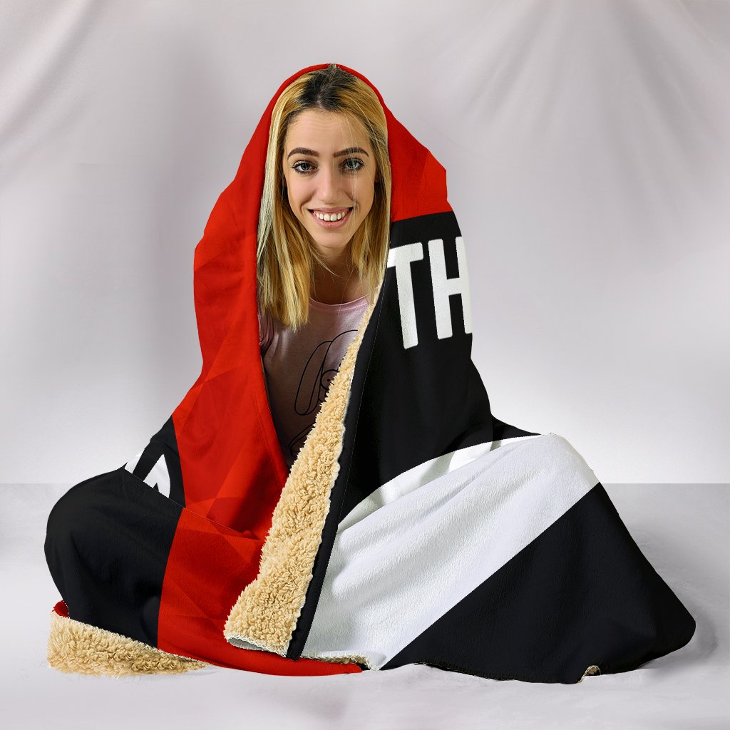 north-sydney-hooded-blanket-the-bears-sporty-style