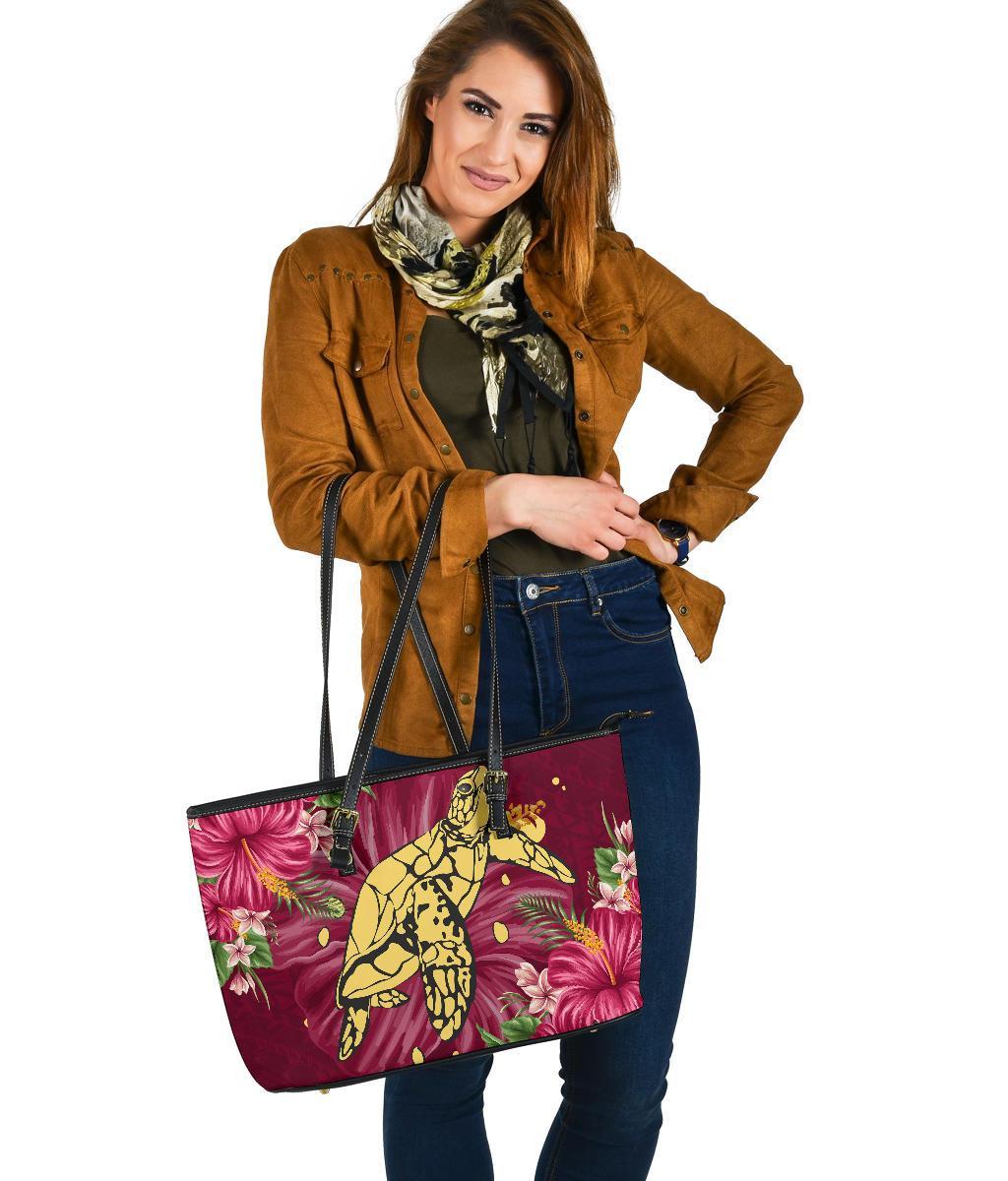 new-zealand-large-leather-tote-turtle-polynesian-hibiscus