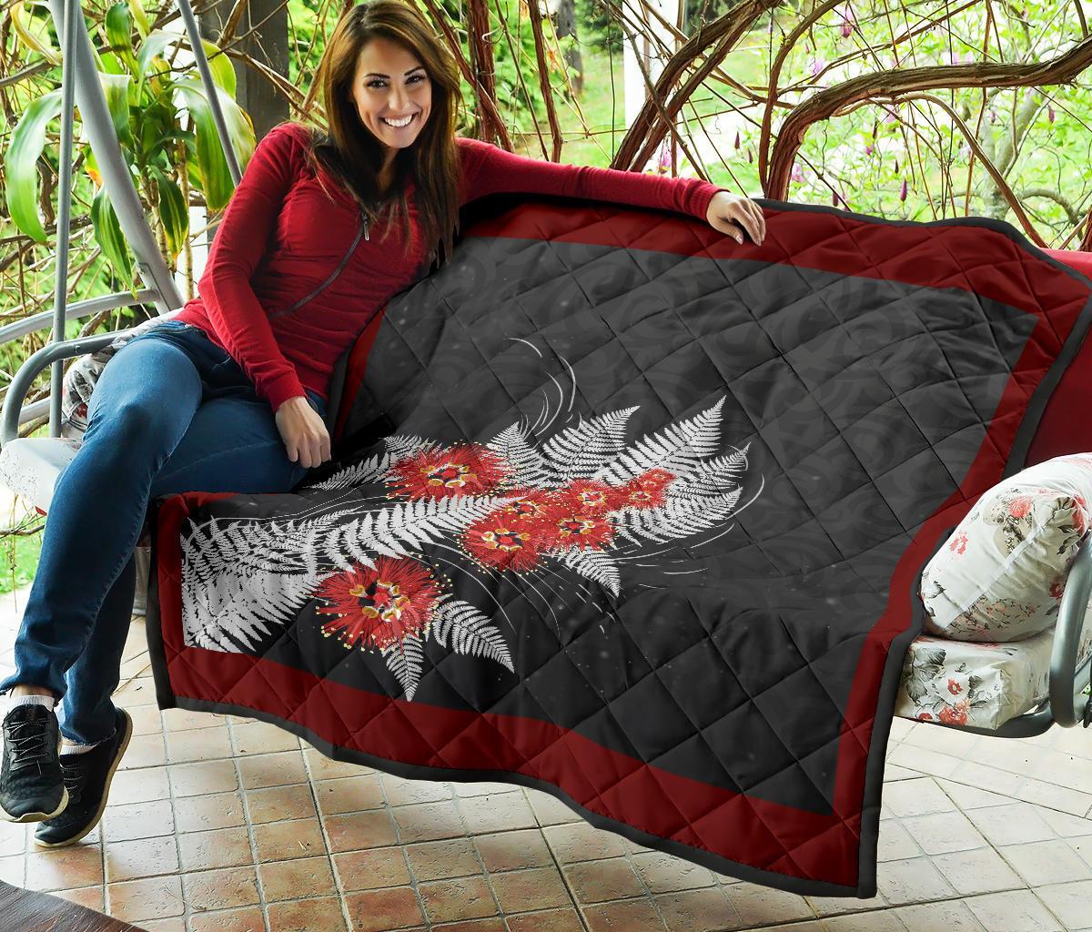 silver-fern-with-pohutukawa-quilt