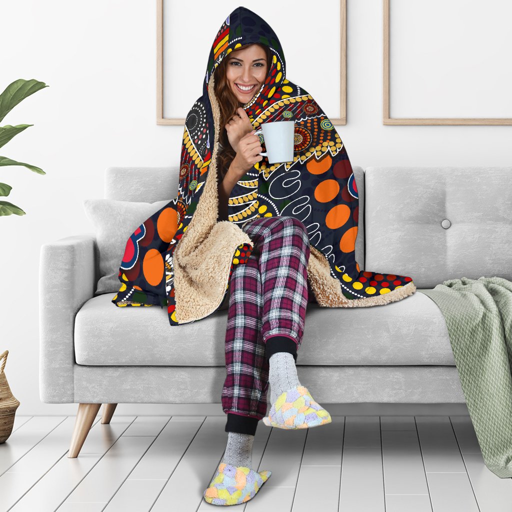 adelaide-hooded-blanket-indigenous-crows-1