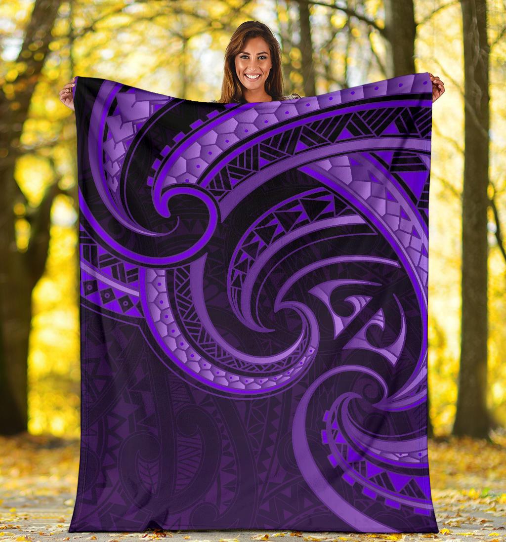 new-zealand-maori-mangopare-premium-blanket-polynesian-purple