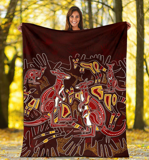 aboriginal-premium-blanket-kangaroo-family-with-hand-art