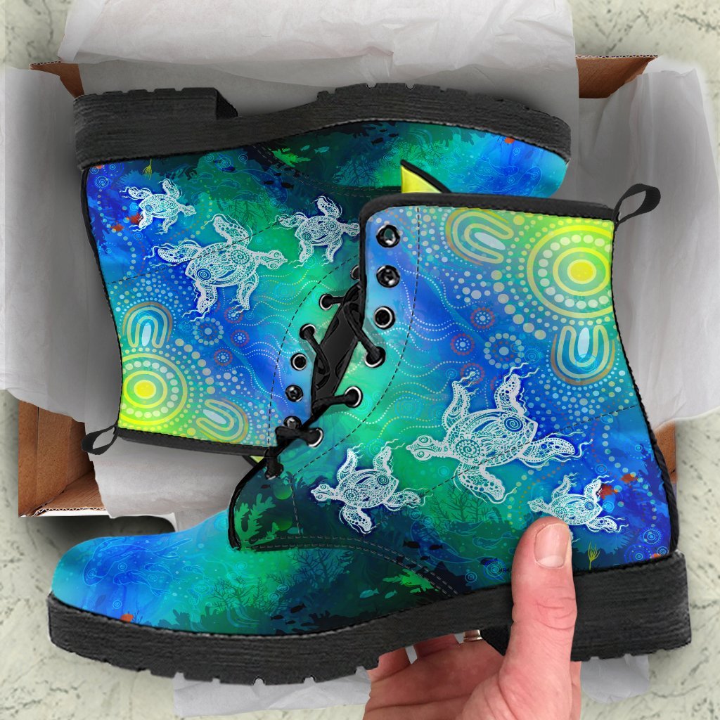 aboriginal-leather-boots-indigenous-turtle-ocean-dot-painting-art