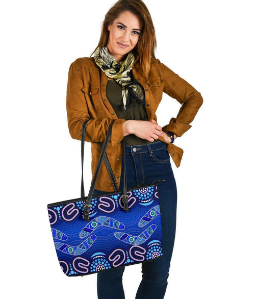 aboriginal-large-leather-tote-bag-boomerangs-and-dot-painting-art-ver02