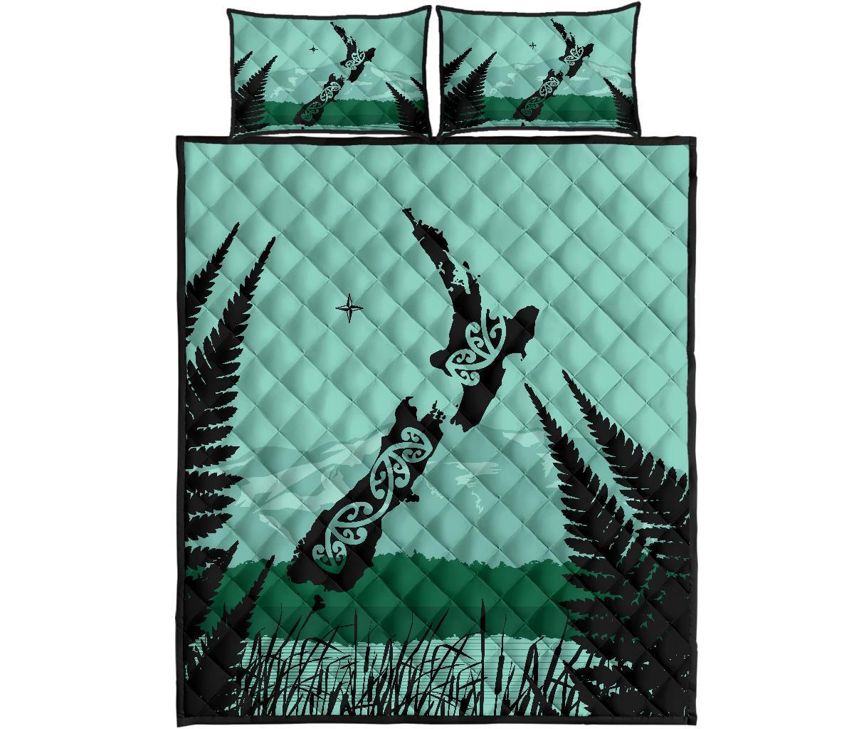 new-zealand-map-x-silver-fern-quilt-bed-set