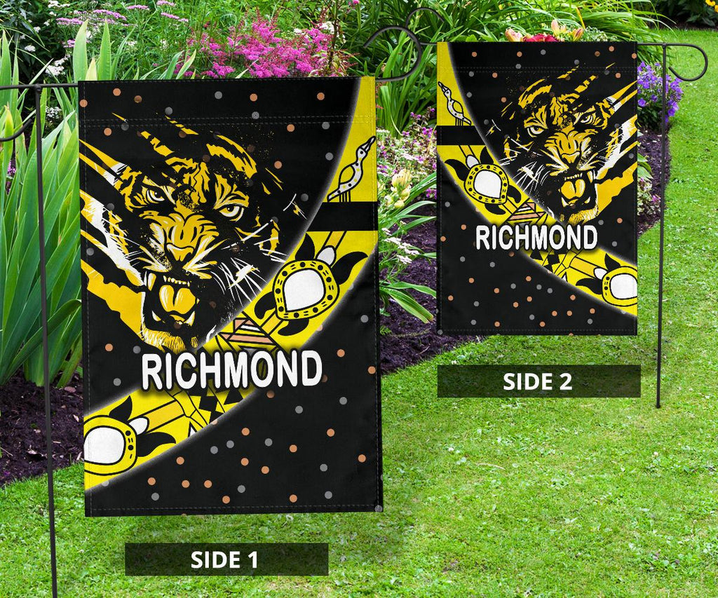 richmond-flag-tigers-dotted